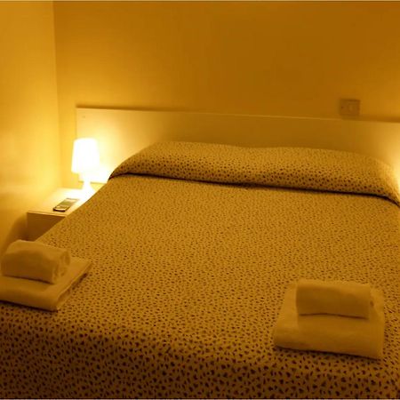 Апартаменти Affitti Only Sleep Bagno Privato Парма Екстер'єр фото